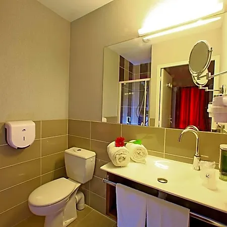 Hotel The Originals City, Albizia, Sarlat-la-caneda 2*