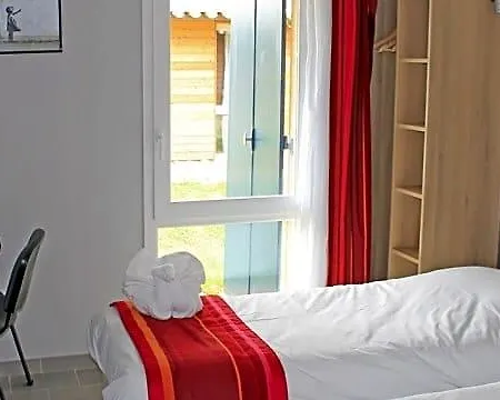 The Originals City, Albizia, Sarlat-la-caneda Hotel