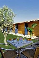 Albizia 2* Marcillac-Saint-Quentin